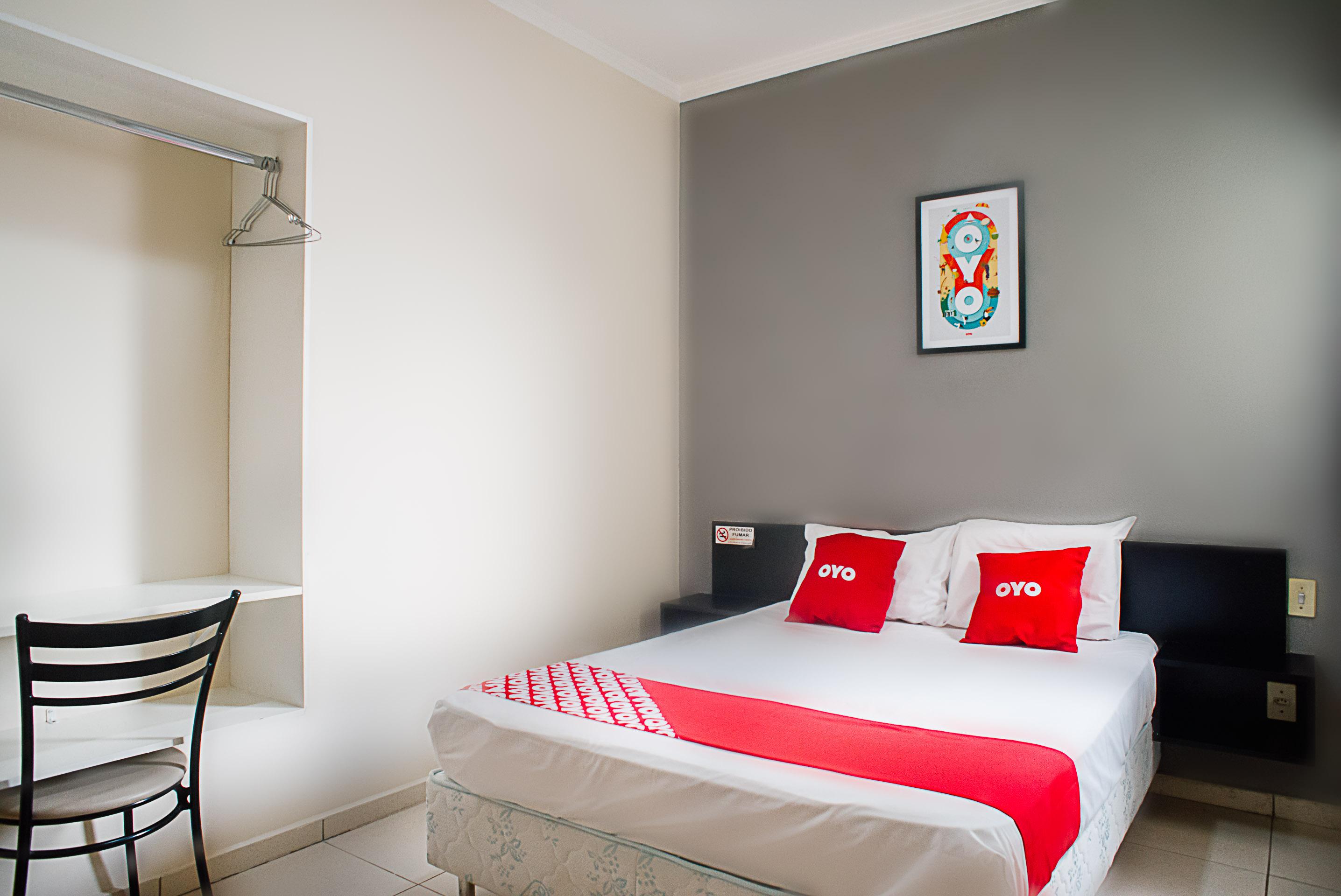 Oyo Cerrado Hotel, Campo Grande 캄푸그란지 외부 사진 A room at OYO Townhouse, Mysore